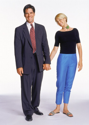 Jenna Elfman pic #23276