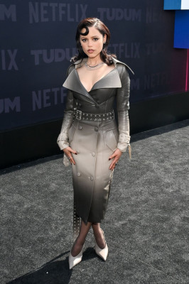 photo 5 in Jenna Ortega gallery [id1376362] 2025-08-20 00:00:00