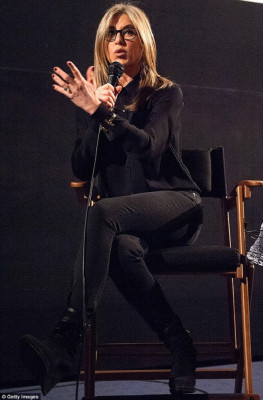 Jennifer Aniston pic #745020