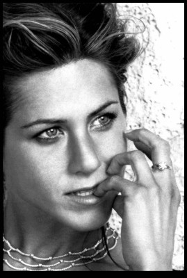 photo 21 in Aniston gallery [id82780] -0001-11-30 00:00:00