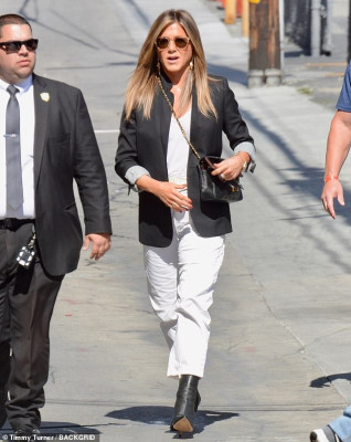 Jennifer Aniston pic #1141545