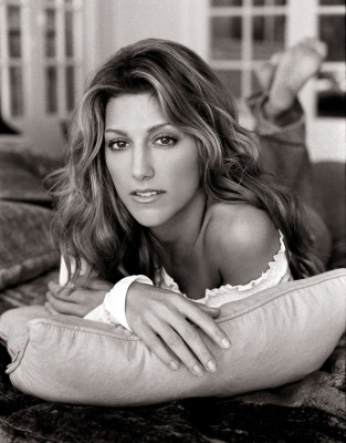 photo 12 in Jennifer Esposito gallery [id489326] 2012-05-16 00:00:00