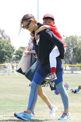 Jennifer Garner pic #1033367