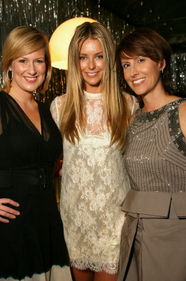 Jennifer Hawkins pic #221730
