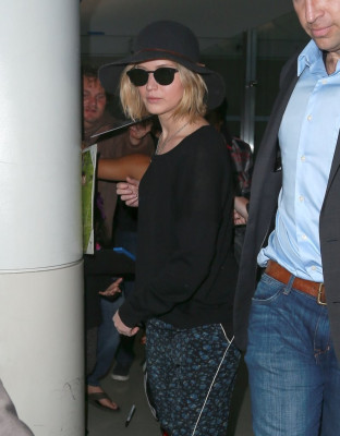 Jennifer Lawrence pic #750011