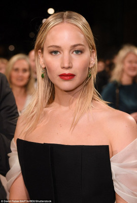 Jennifer Lawrence pic #1013061
