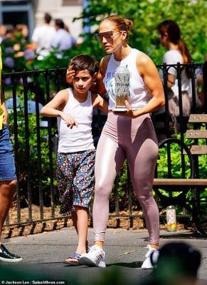 Jennifer Lopez pic #1156827