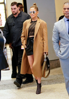 Jennifer Lopez pic #1036655