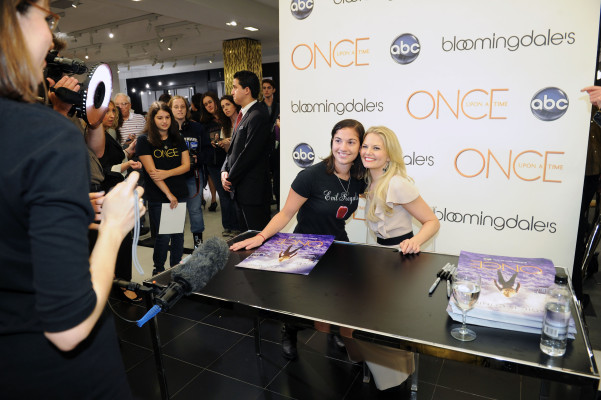 Jennifer Morrison pic #538061
