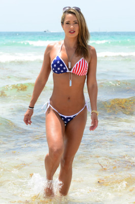 Jennifer Nicole Lee pic #783724