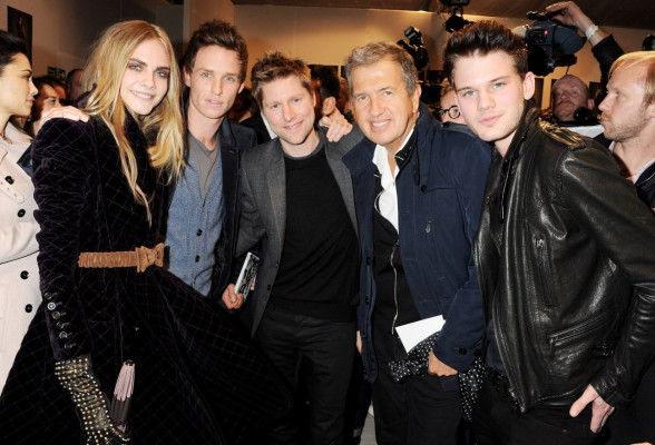 Jeremy Irvine pic #717742