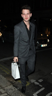 photo 12 in Jeremy Irvine gallery [id746249] 2014-12-08 00:00:00