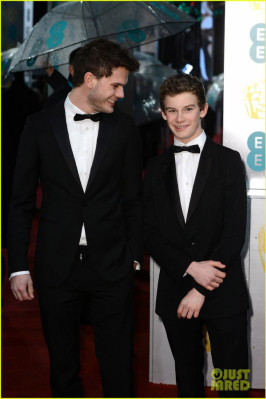 Jeremy Irvine pic #717754