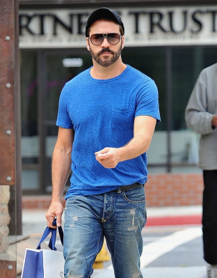 photo 3 in Jeremy Piven gallery [id516216] 2012-07-27 00:00:00