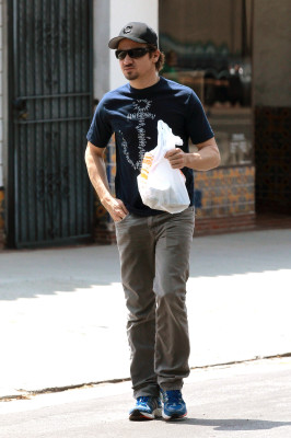Jeremy Renner pic #915870