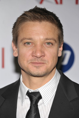 Jeremy Renner pic #588967