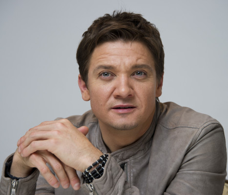 Jeremy Renner pic #582147
