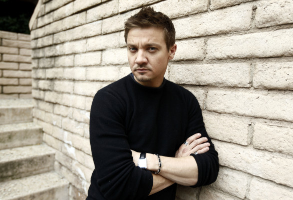 Jeremy Renner pic #395570