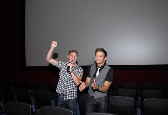 Jeremy Renner pic #421414