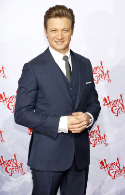 Jeremy Renner pic #577094