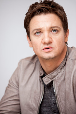 Jeremy Renner pic #569527