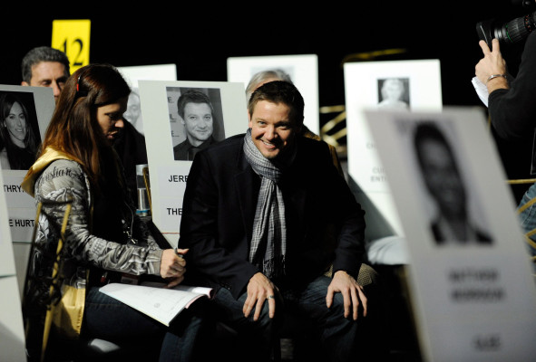 Jeremy Renner pic #331349