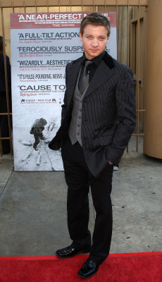 Jeremy Renner pic #333036