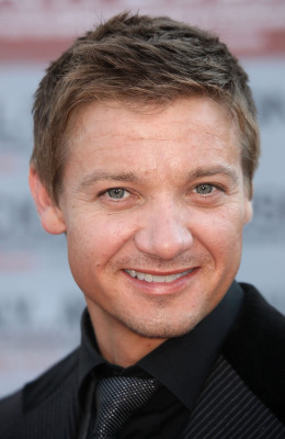 Jeremy Renner pic #333026