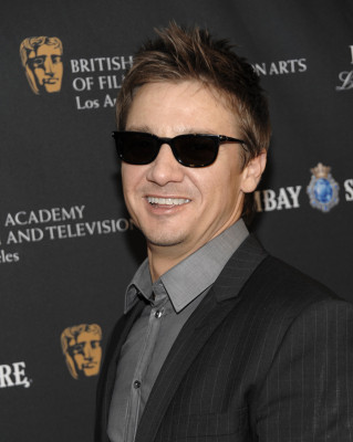 Jeremy Renner pic #330726