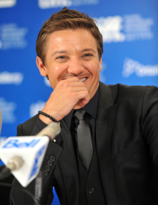 Jeremy Renner pic #332659