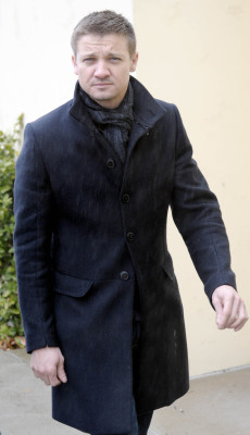 Jeremy Renner pic #575023