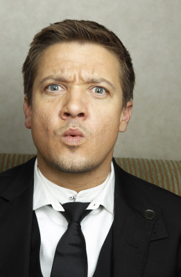 Jeremy Renner pic #528726