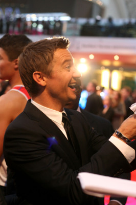 Jeremy Renner pic #479850