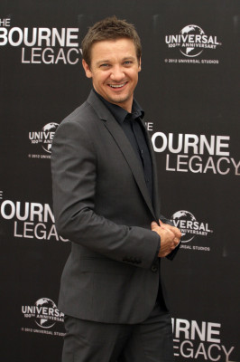 Jeremy Renner pic #513431