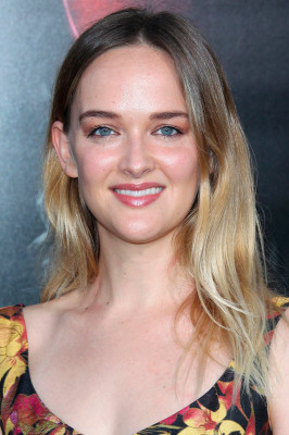 photo 6 in Jess Weixler gallery [id1287065] 2021-12-14 00:00:00