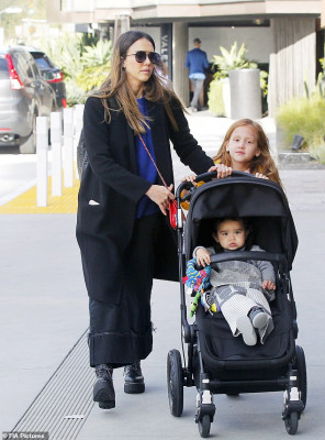 Jessica Alba pic #1107927