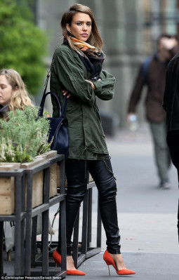 Jessica Alba pic #808132