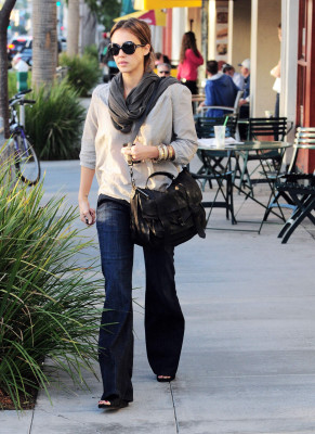Jessica Alba pic #465175