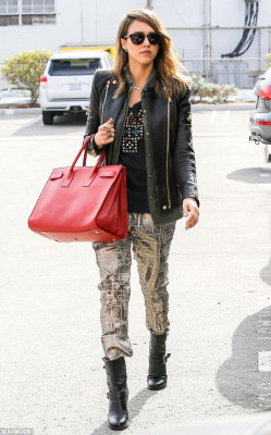 Jessica Alba pic #650823
