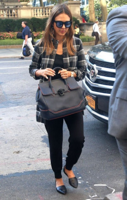 Jessica Alba pic #873411