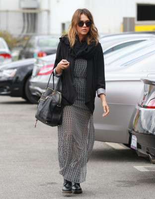 Jessica Alba pic #705434