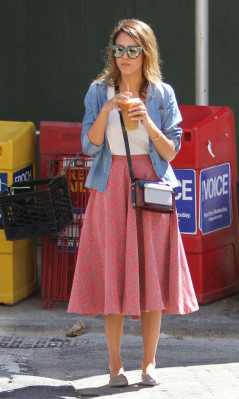 Jessica Alba pic #729459