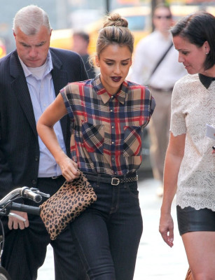 Jessica Alba pic #642211