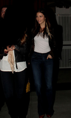 Jessica Biel pic #359246