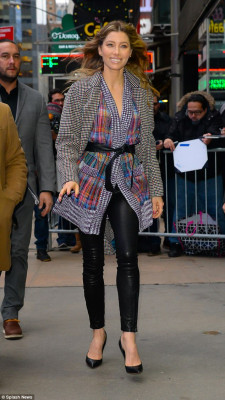 Jessica Biel pic #1013040