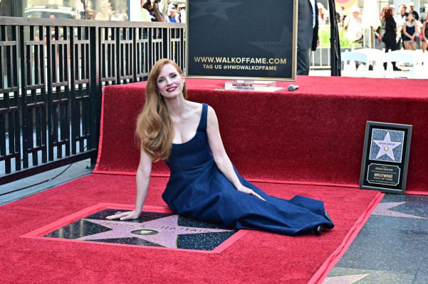 Jessica Chastain – at Her Hollywood Walk of Fame Star Ceremony September2025
