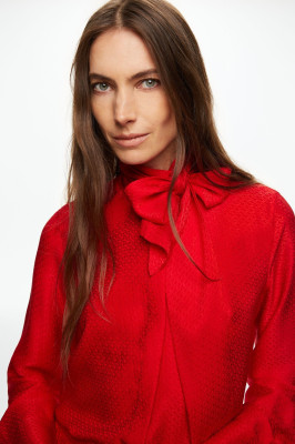 Jessica Miller for CH Herrera