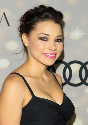 photo 4 in Jessica Parker Kennedy gallery [id634644] 2013-09-24 00:00:00
