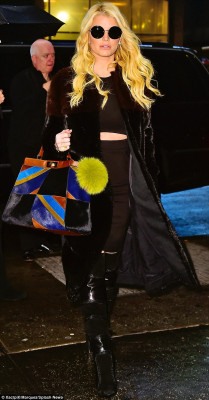 Jessica Simpson pic #817759