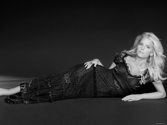 Jessica Simpson pic #122430